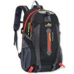 ociodual-mochila-impermeable-negra-senderismo-portada