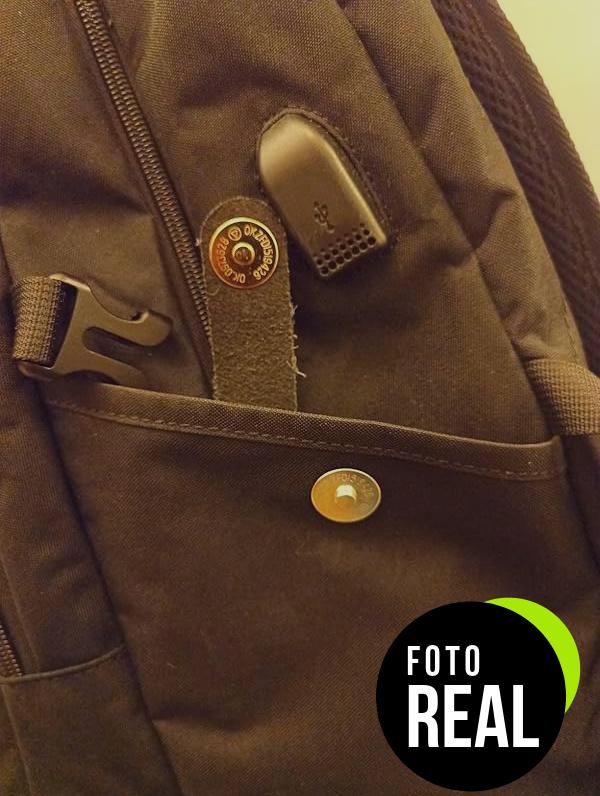 kono-mochila-portatil-impermeable-antirrobo-foto-1
